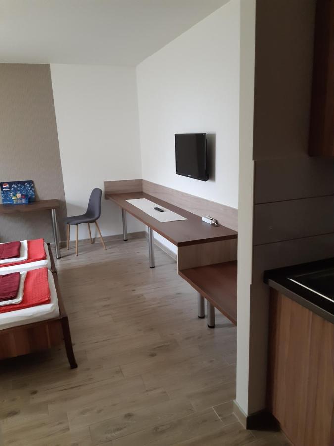 M47 Vendégház-Airport Debrecen Extérieur photo